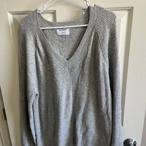 Old Navy Heather Gray Knit Pullover (Tall size)